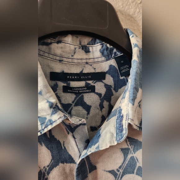 Perry Ellis Linen Blend Shirt - Picture 3 of 6